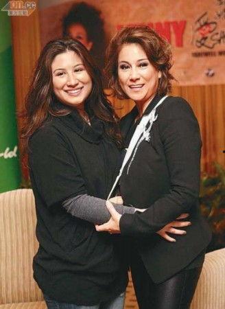 甄妮最新爆料新闻视频,揭秘演艺圈不为人知的幕后真相